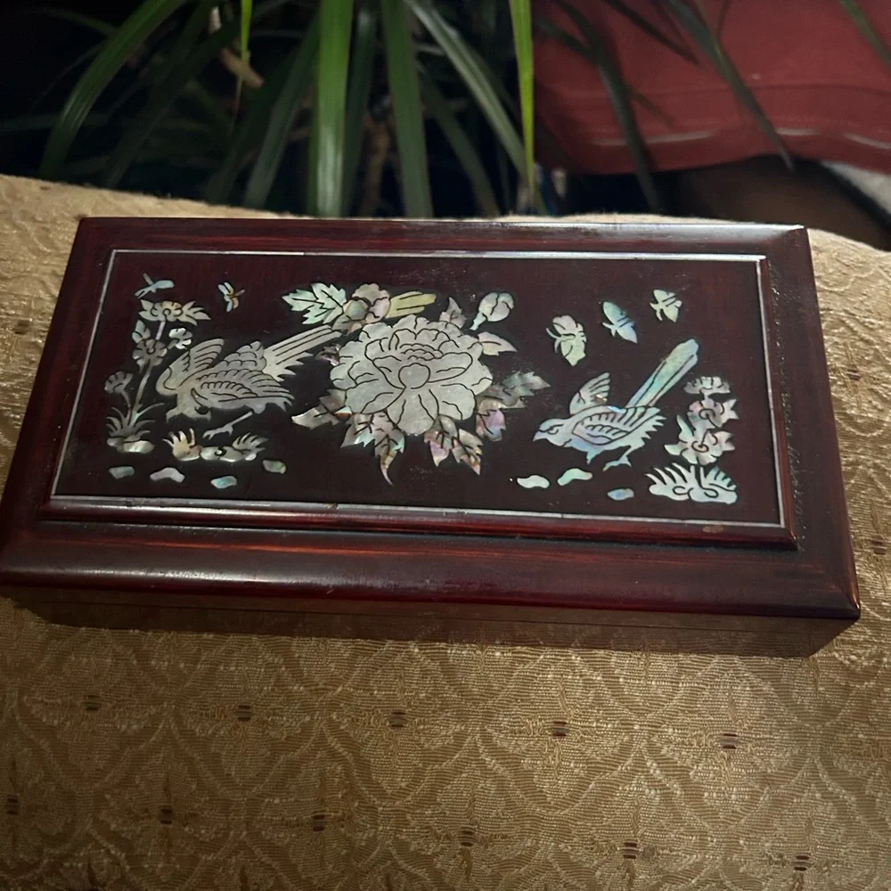 Vintage Inlaid MOP Wooden Jewelry Box
